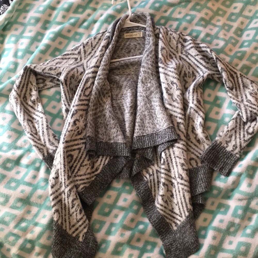 Sweater cardigan